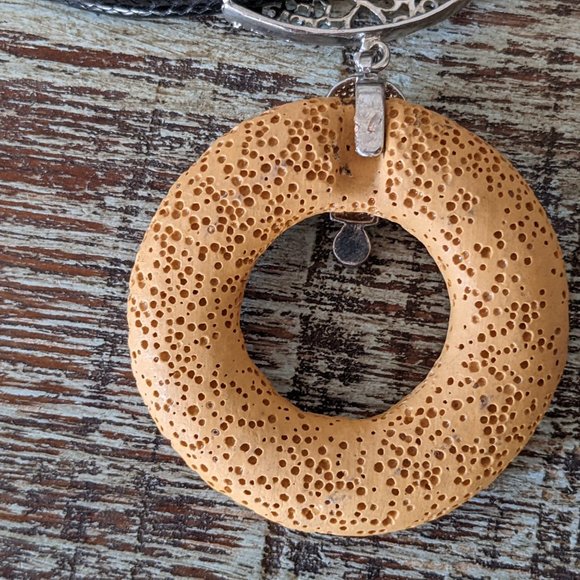 Handmade Lava Stone Aromatherapy Diffuser Necklaces - Mustard/Gold - Picture 10 of 10